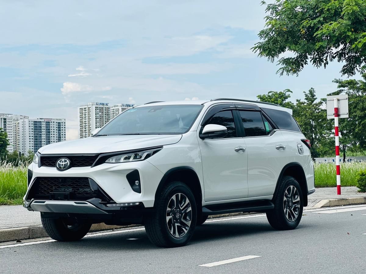 Toyota Đông Sài Gòn 50 790-